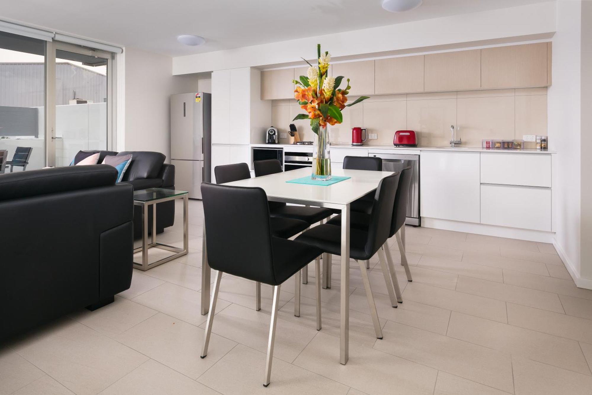 Hamilton Executive Apartments Newcastle Bagian luar foto