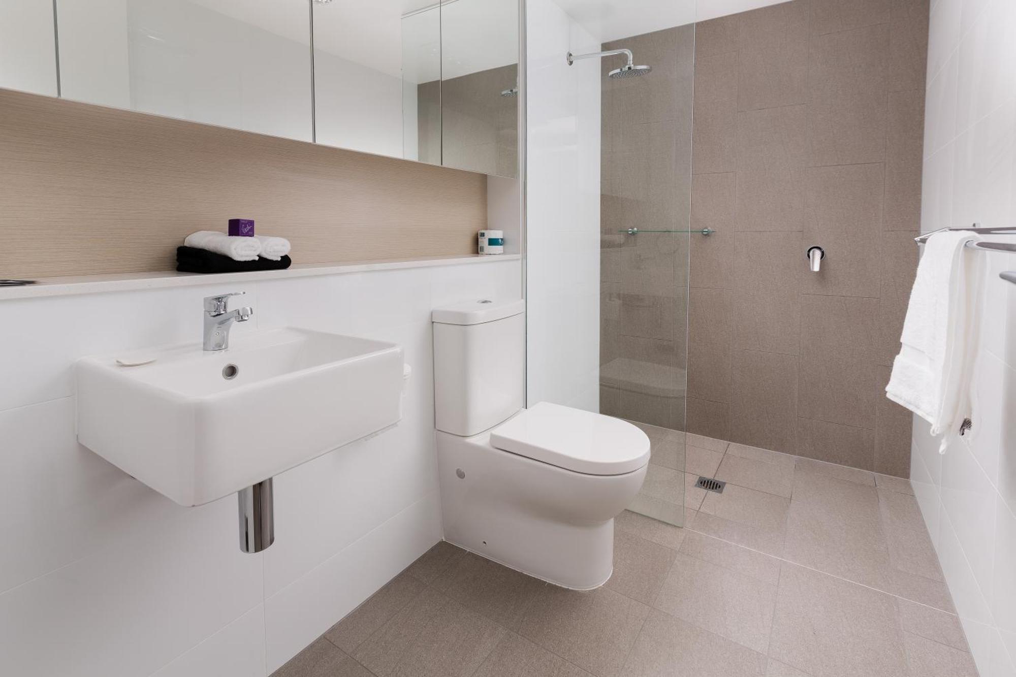 Hamilton Executive Apartments Newcastle Bagian luar foto