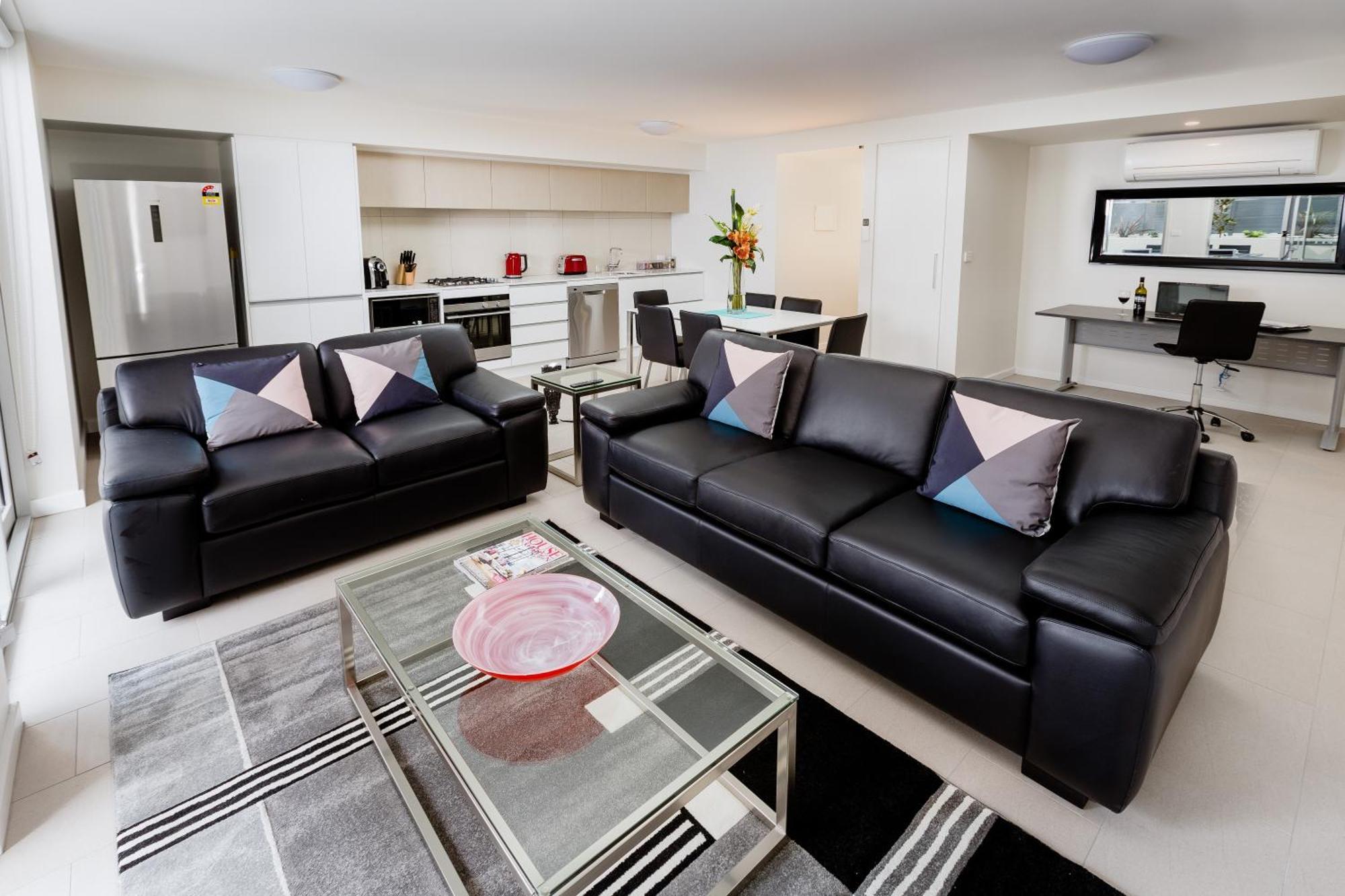 Hamilton Executive Apartments Newcastle Bagian luar foto