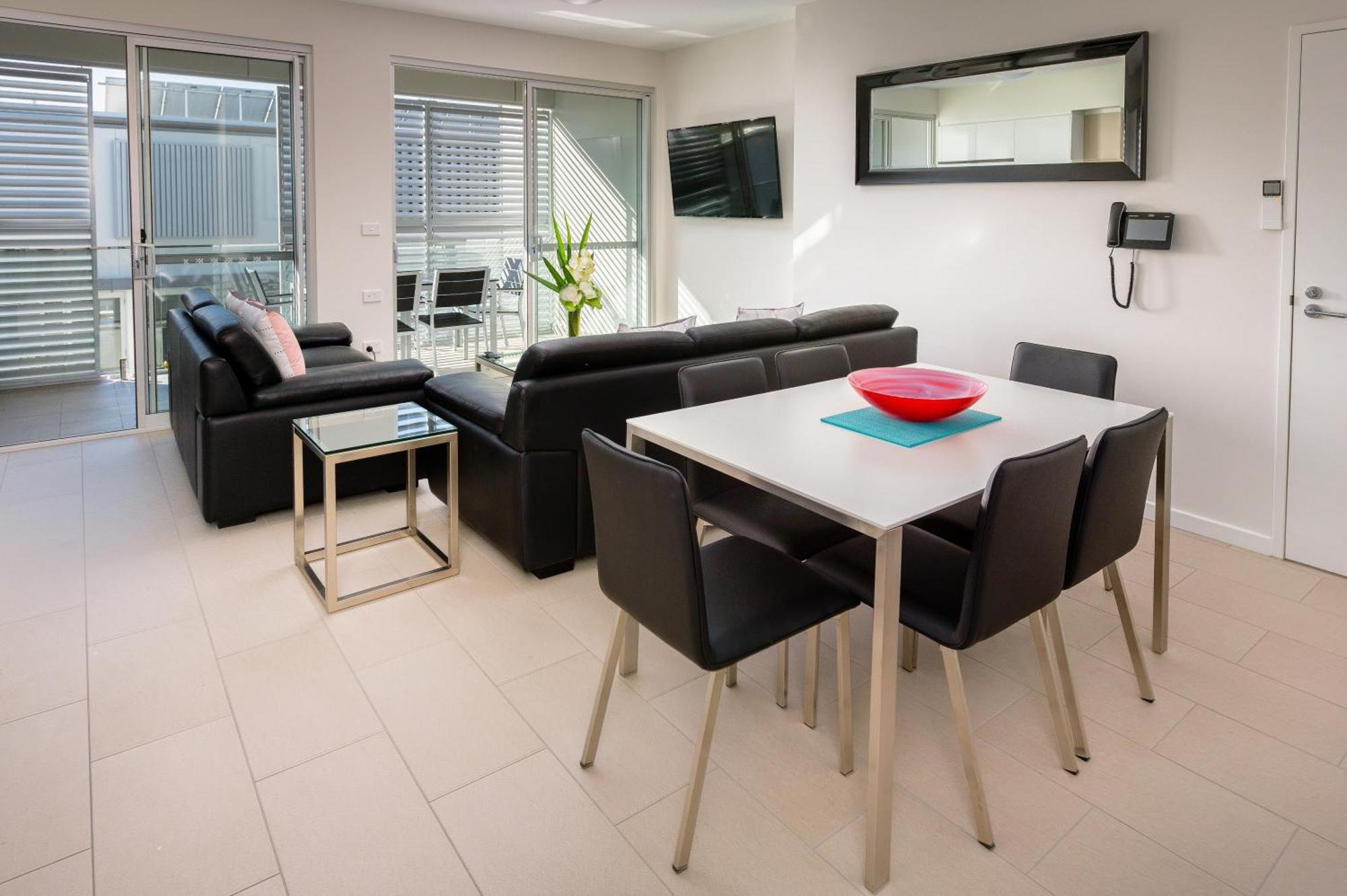 Hamilton Executive Apartments Newcastle Bagian luar foto