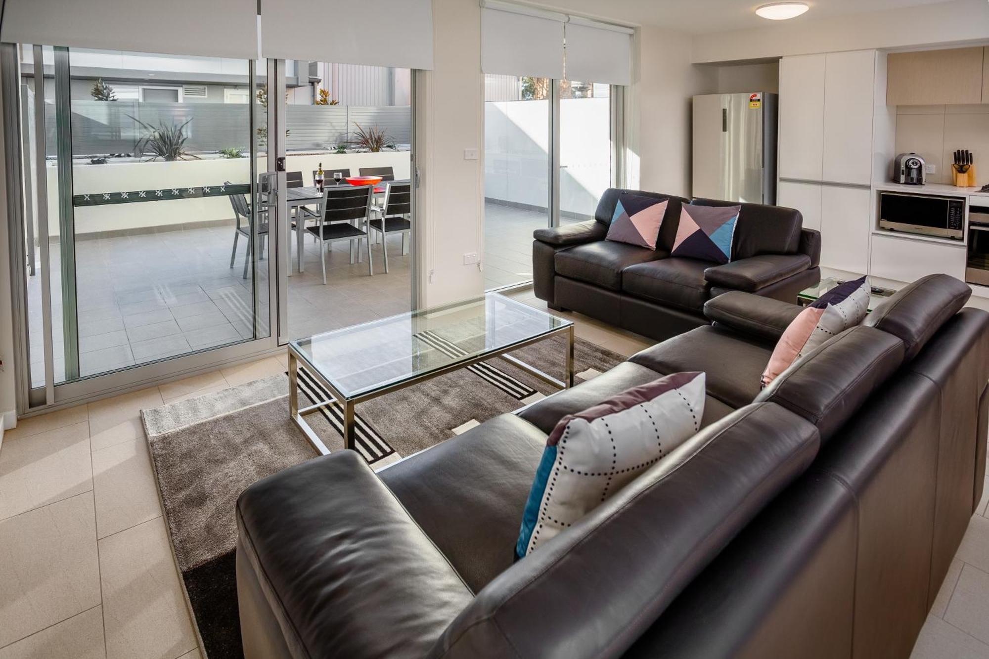 Hamilton Executive Apartments Newcastle Bagian luar foto