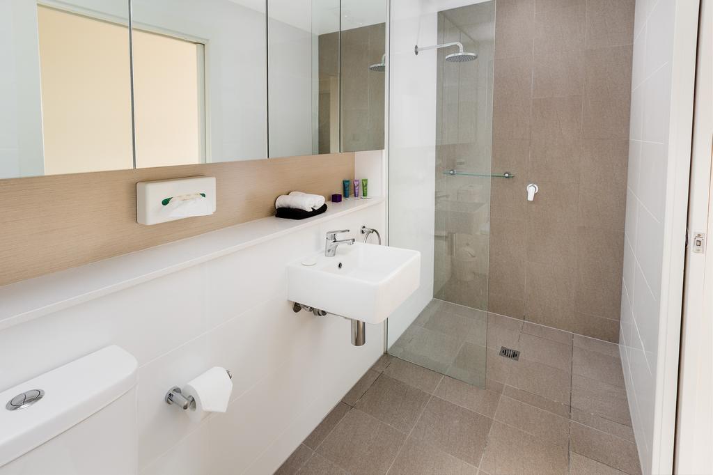 Hamilton Executive Apartments Newcastle Bagian luar foto